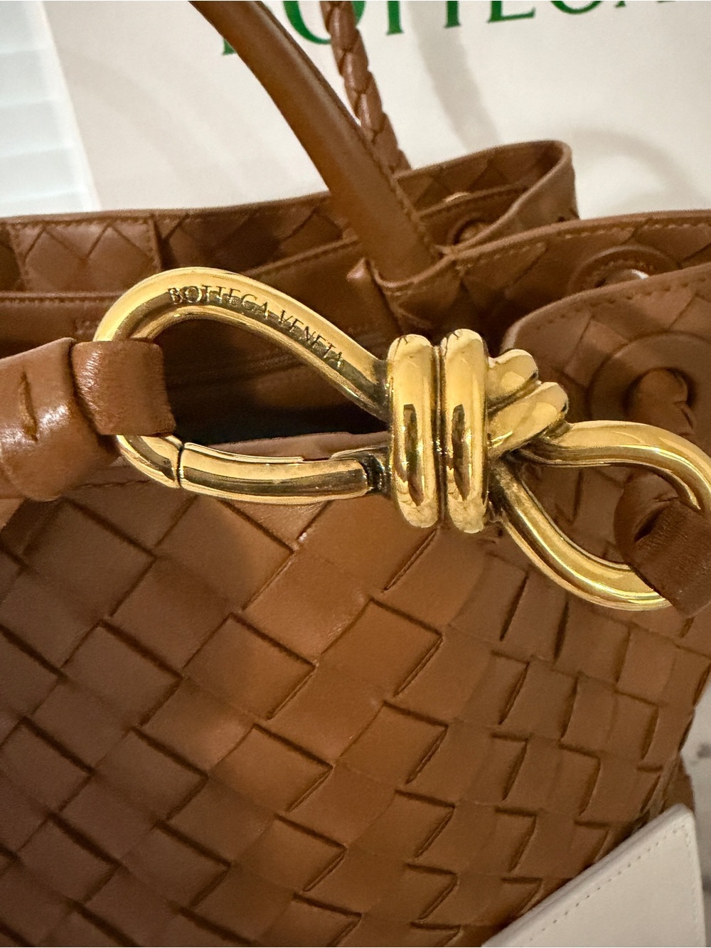 Bottega Veneta Cognac Intrecciato Leather Andiamo Medium - Picture 5 of 6